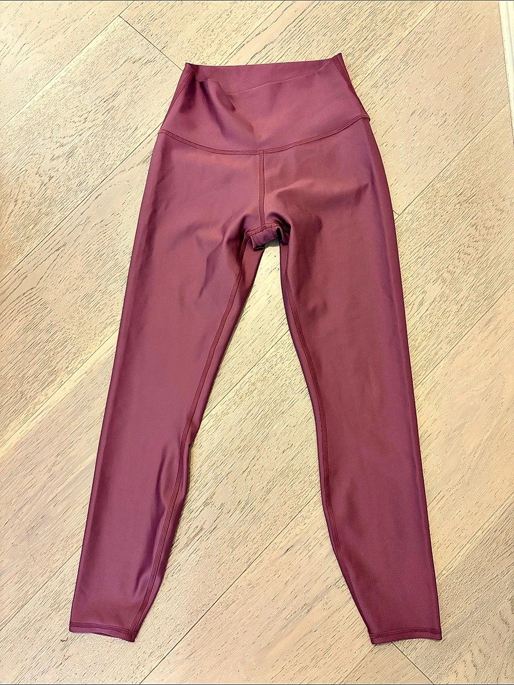 Alo Airlift 7/8 Leggings in “Soft Mulberry”